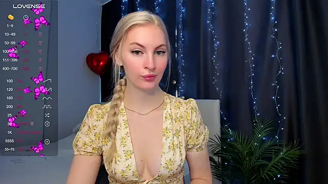 Snapshot of Kimmy_powell chatting on September 18, 3:30 am Kimmy powell online show from September 18, 3:30 am