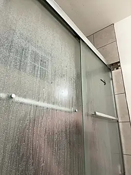 Snapshot of El_Gizmo chatting on January 11, 8:00 am El Gizmo online show from January 11, 8:00 am