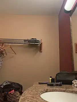 Snapshot of El_Gizmo chatting on January 23, 10:01 am El Gizmo online show from January 23, 10:01 am