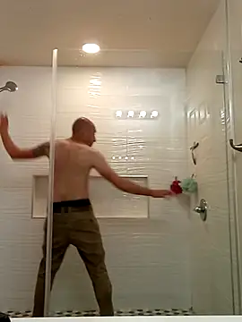 Snapshot of El_Gizmo chatting on March 16, 9:47 pm El Gizmo online show from March 16, 9:47 pm