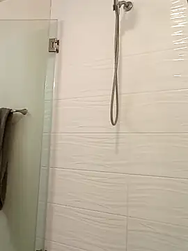 Snapshot of El_Gizmo chatting on March 19, 5:30 am El Gizmo online show from March 19, 5:30 am