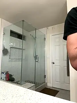 Snapshot of El_Gizmo chatting on September 20, 8:15 am El Gizmo online show from September 20, 8:15 am