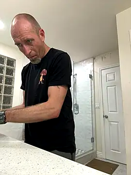 Snapshot of El_Gizmo chatting on November 3, 1:19 am El Gizmo online show from November 3, 1:19 am