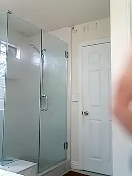 Snapshot of El_Gizmo chatting on November 3, 4:41 pm El Gizmo online show from November 3, 4:41 pm