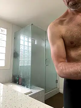 Snapshot of El_Gizmo chatting on November 13, 5:34 pm El Gizmo online show from November 13, 5:34 pm