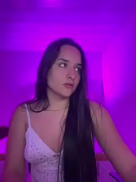 Snapshot of hanna_lee02 chatting on February 20, 2:40 am hanna lee02 online show from February 20, 2:40 am