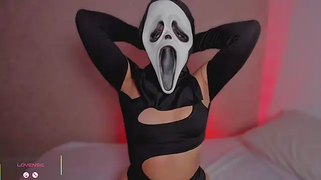 Snapshot of hanna_lee02 chatting on October 29, 12:29 pm hanna lee02 online show from October 29, 12:29 pm