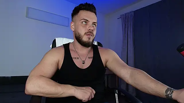 juliusmasters online show from January 24, 8:00 pm