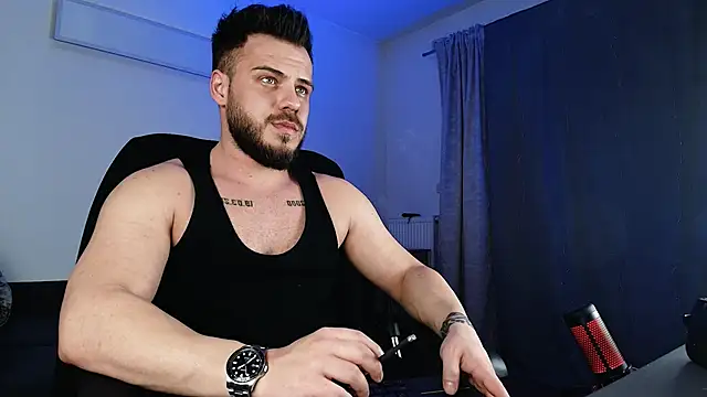 juliusmasters online show from February 1, 8:26 pm