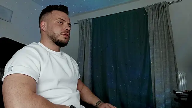 juliusmasters online show from February 20, 9:31 pm