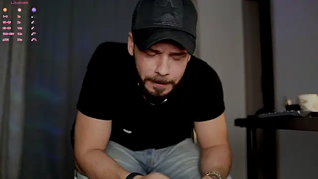 juliusmasters online show from October 29, 7:37 pm