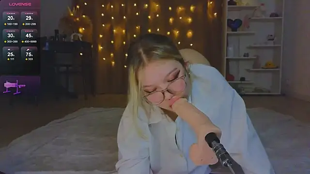 May aster online show from March 23, 2:15 am