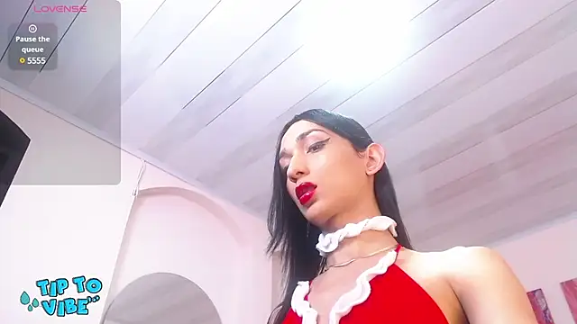 tamarafoxy  online show from December 24, 12:22 pm