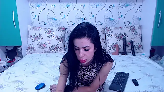 demiemorre online show from March 20, 4:51 am