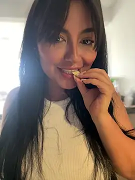 sukhakunis1 online show from January 13, 9:31 pm