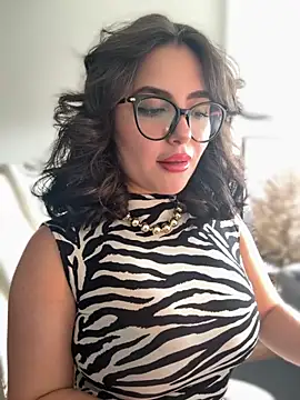 sukhakunis1 online show from September 18, 4:09 pm