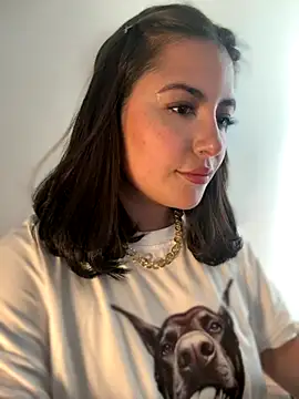 sukhakunis1 online show from October 4, 5:33 pm