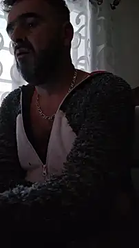 pachapeter online show from November 8, 3:45 pm