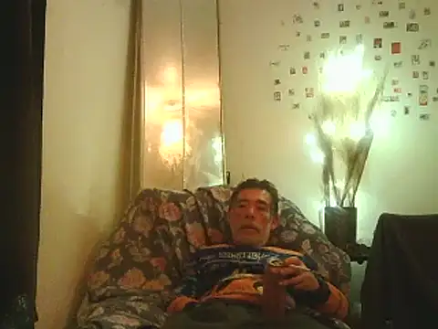 DaddyQuimHot online show from February 8, 6:55 pm