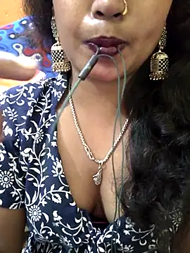 jasss-11 online show from November 8, 6:18 pm