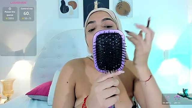 Umarani  online show from September 17, 6:42 pm