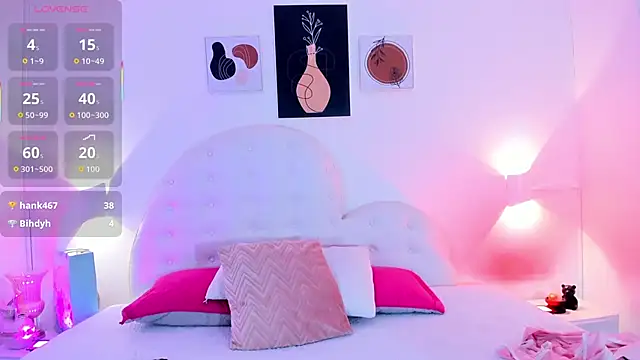 Umarani  online show from September 27, 6:46 pm