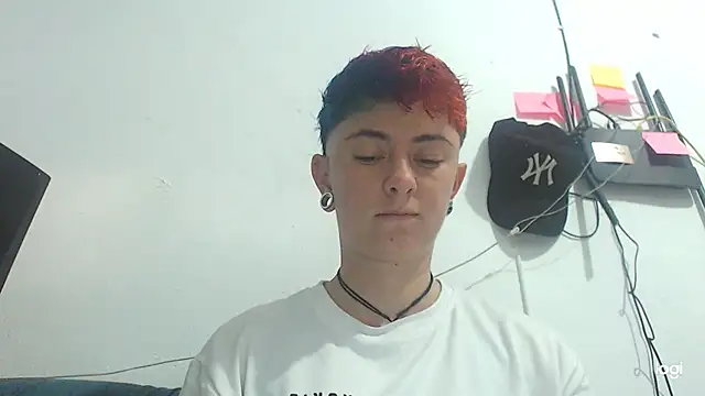 tomboyblue online show from January 11, 10:18 pm