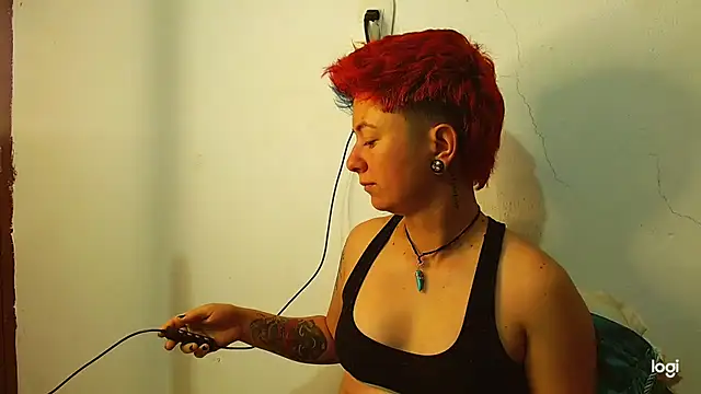 tomboyblue online show from January 16, 12:31 pm