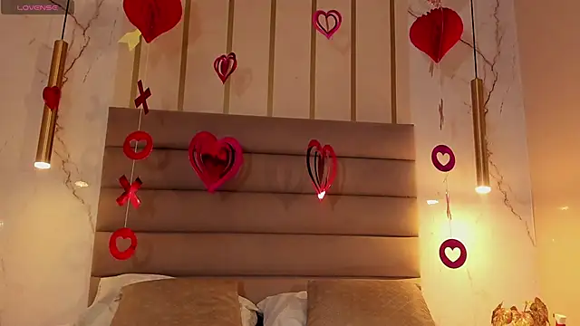 Snapshot of Ary1_ chatting on February 17, 3:04 am Ary1 online show from February 17, 3:04 am