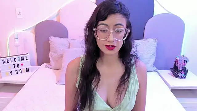 SophieGomez22 online show from March 17, 11:42 am