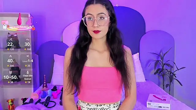 SophieGomez22 online show from September 12, 11:54 am