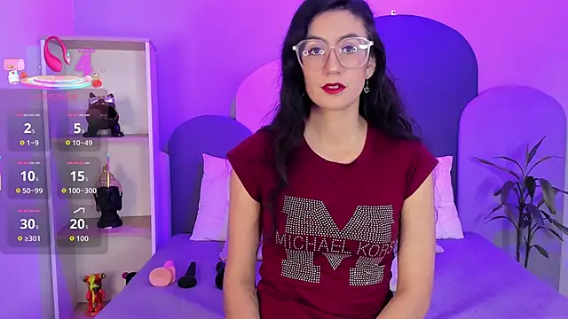 SophieGomez22 online show from September 18, 11:34 am