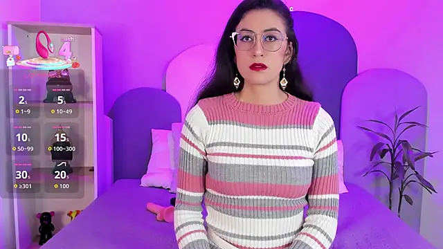 SophieGomez22 online show from November 2, 11:23 am