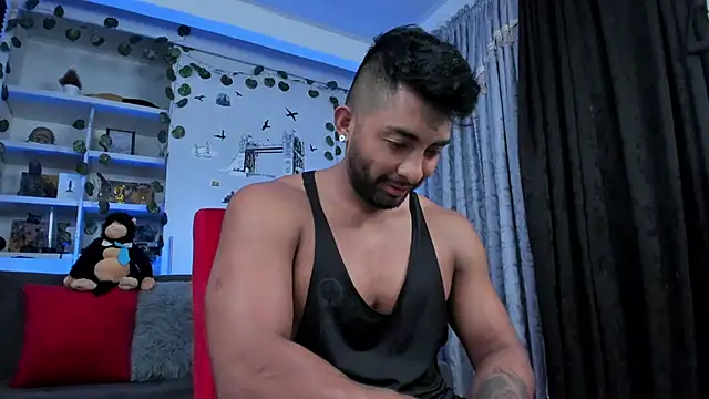 Snapshot of Couple_muscle1 chatting on September 8, 9:58 pm Couple muscle1 online show from September 8, 9:58 pm