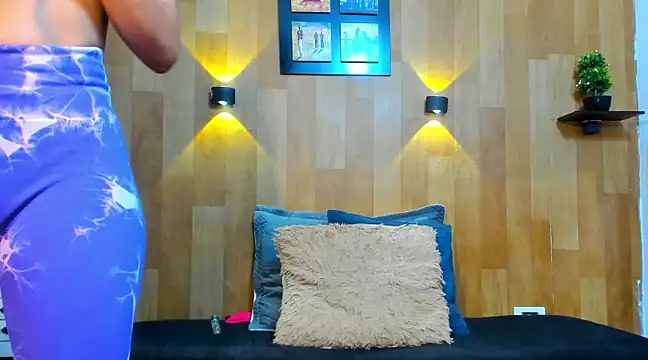 marianaa90 online show from February 11, 7:16 pm