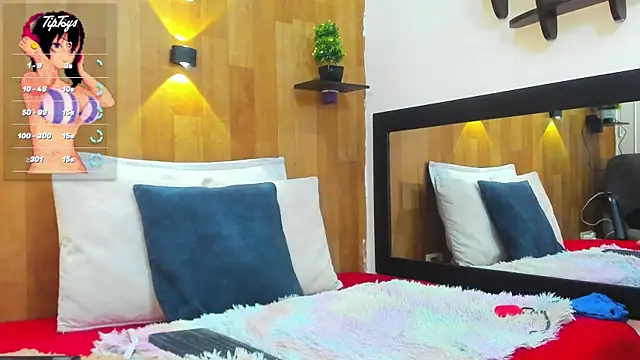 marianaa90 online show from September 22, 7:05 pm