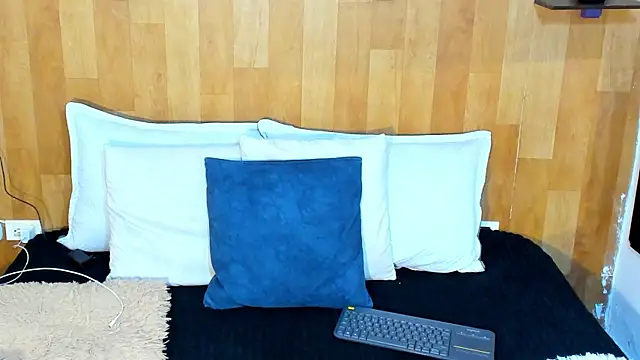 marianaa90 online show from October 23, 6:28 pm