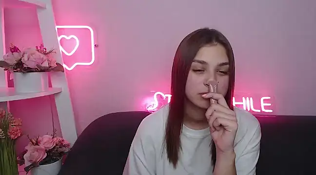 MilanaAngelAs online show from January 11, 2:15 pm