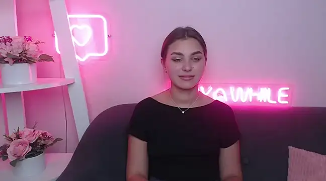 MilanaAngelAs online show from January 31, 12:07 pm