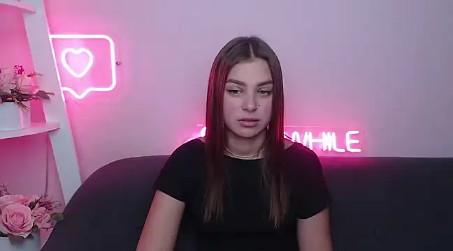 MilanaAngelAs online show from February 28, 10:52 am