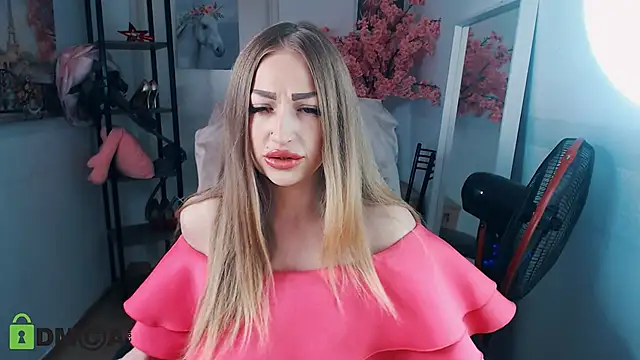  KittyBoo online show from January 22, 8:40 am