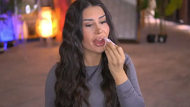 EvaZane online show from January 26, 11:06 am