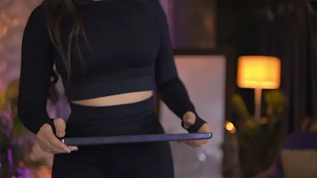 EvaZane online show from February 14, 6:02 am