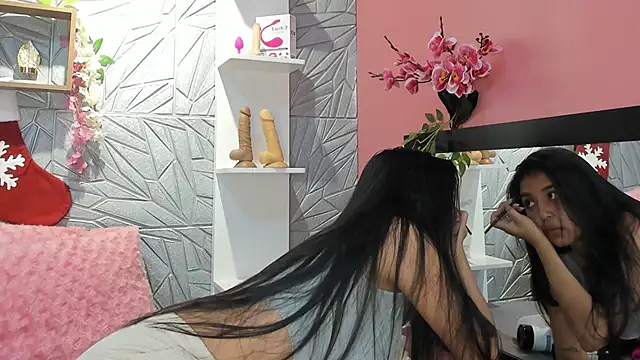 Snapshot of LilithKlain_ chatting on December 30, 12:31 pm LilithKlain online show from December 30, 12:31 pm