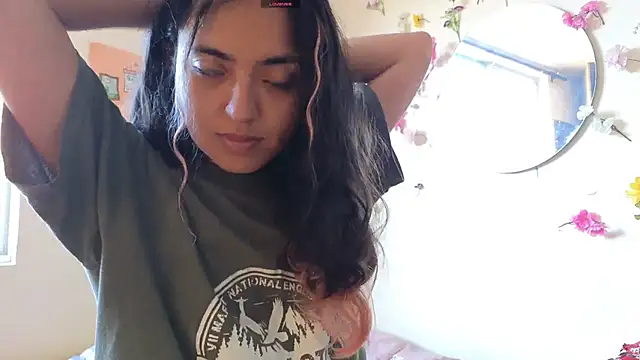 ViolettaSummer online show from January 11, 1:01 pm