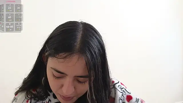 ViolettaSummer online show from March 2, 2:00 pm