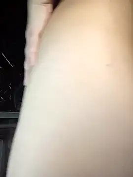 Freya Milf online show from December 4, 4:49 pm