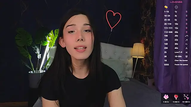 Kaia Sunshine Mia online show from March 9, 4:44 pm