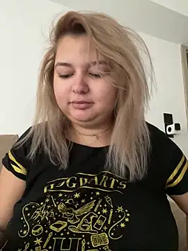 AllysonK online show from December 29, 10:12 am