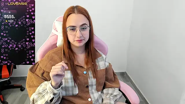 maryluna95 online show from January 3, 10:29 pm